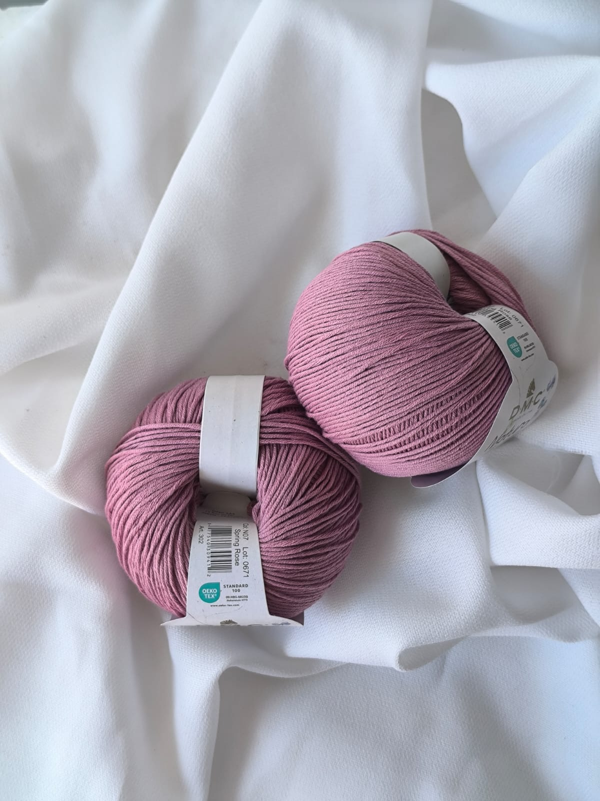 Ovillo DMC NATURA 100% algodón color N07 Spring Rose