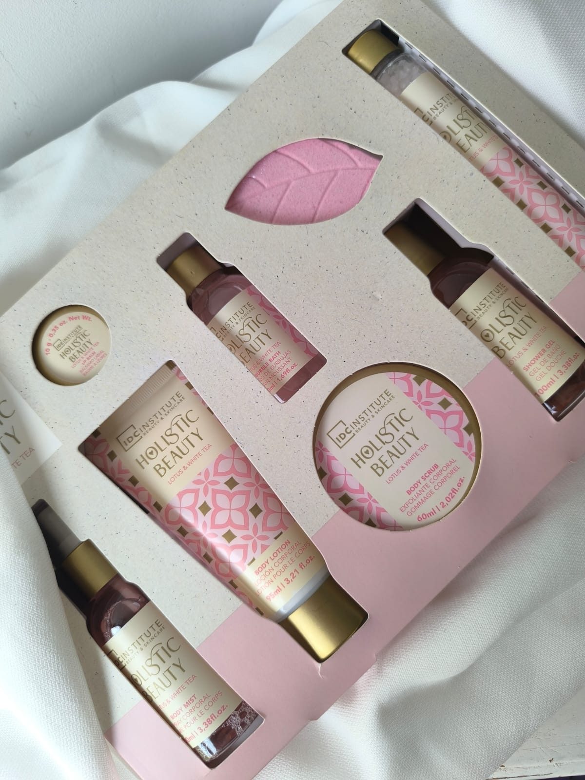 Lote de Autocuidado Holistic Beauty \& Skincare
