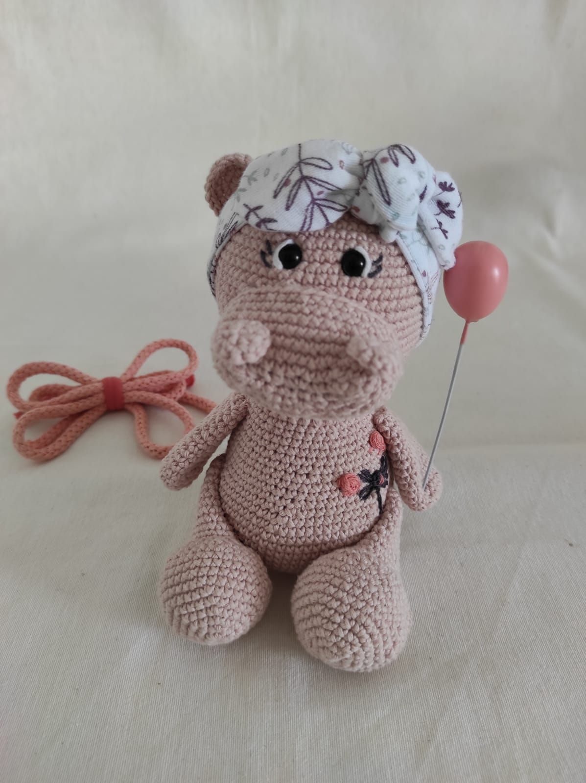 Hipopótama DANA miniatura 4